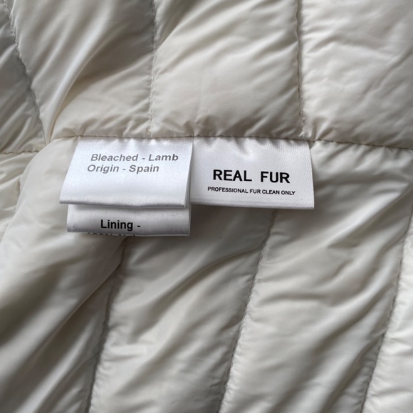 Julia and Stella Super warm parka with fur lined hood - Picture 5 of 6